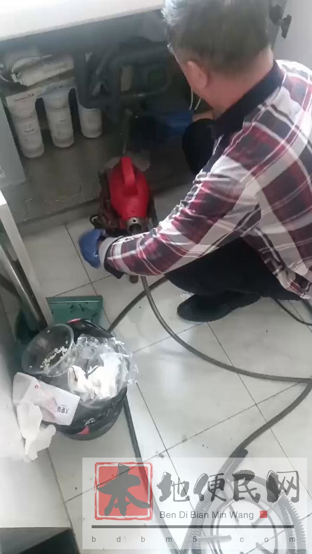 娄底专业疏通下水道修水管打捞失物抽粪改管